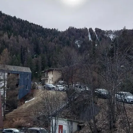 Praloup 1600 * Uvernet-Fours