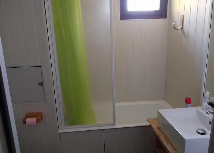 Διαμέρισμα Praloup 1600 *